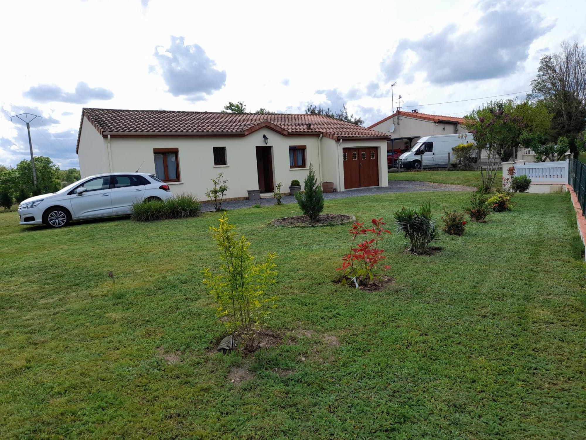 La Belle Maisonette Montmorillon Quarto foto